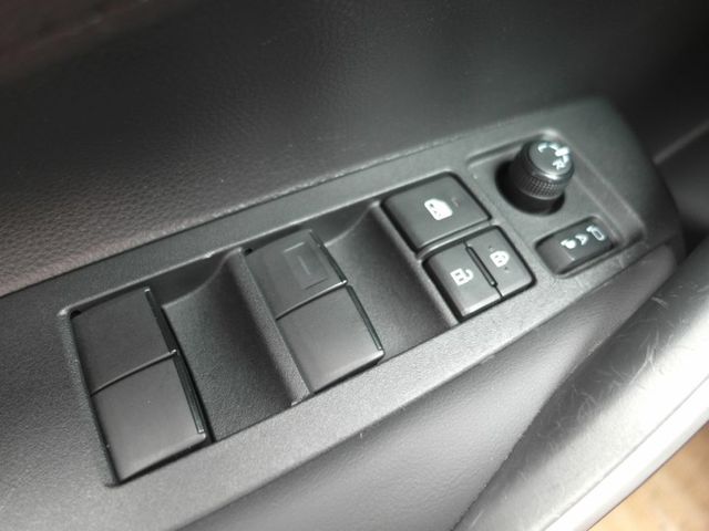 全車原鈑件 里程僅跑2.6萬 ACC跟車 車道偏離 藍芽 倒車影像 導航 恆溫空調 歡迎賞車  第10張相片