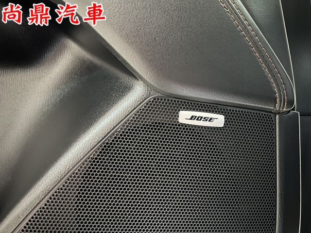 旗艦經典 全車原鈑件 BOSE音響 ACC跟車 車道偏離 電動尾門 免鑰匙 盲點 360環景 電動座椅 CARPLAY  第11張相片