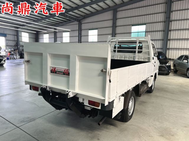 2024型 里程僅跑2萬 全車原鈑件 升降尾門 倒車影像 行車紀錄器 賺錢車 車子漂亮 歡迎賞車  第5張相片