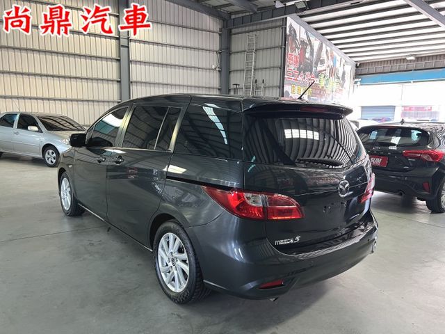 七人座 定速系統 安卓機  後座同步可觀看 倒車影像 後座出風口 行車紀錄器  第3張相片