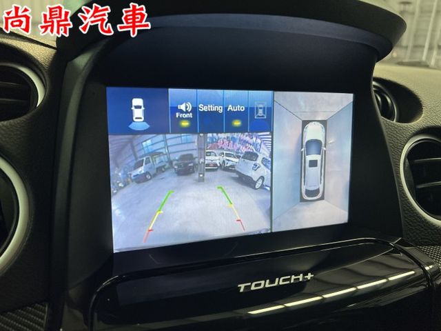 5+2人座 第三排座椅 四輪傳動 渦輪 電尾門 電動天窗 電動記憶椅 免鑰匙 環景顯影 JBL音響  第14張相片