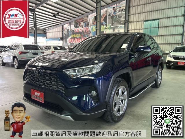 旗艦款 里程僅跑3萬 原鈑件 免鑰匙 電尾門 ACC跟車 車道偏離 盲點 360環景 前後車距 CARPLAY  記憶椅  第1張相片