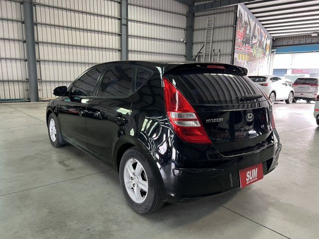 已通過yes認證 代步車好選擇 小車好操控 里程僅跑8.9萬  現在下訂就送安卓機  第2張相片