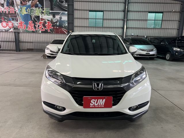 S版 免鑰匙 定速 換檔撥片 倒車影像 LED頭燈 恆溫空調 藍芽 駕駛模式 行車紀錄器  第7張相片