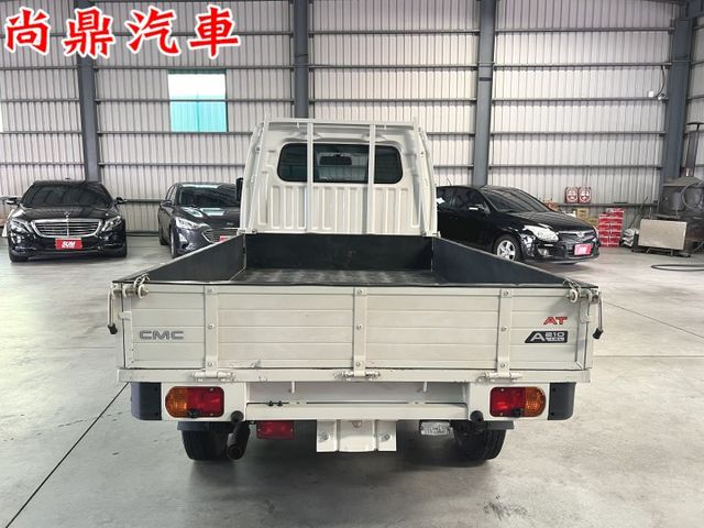 自排 A210加長款 里程僅跑1.6萬 有盲點、定速、藍芽、行車紀錄器 賺錢小貨車 可參考車貸 歡迎賞車  第3張相片