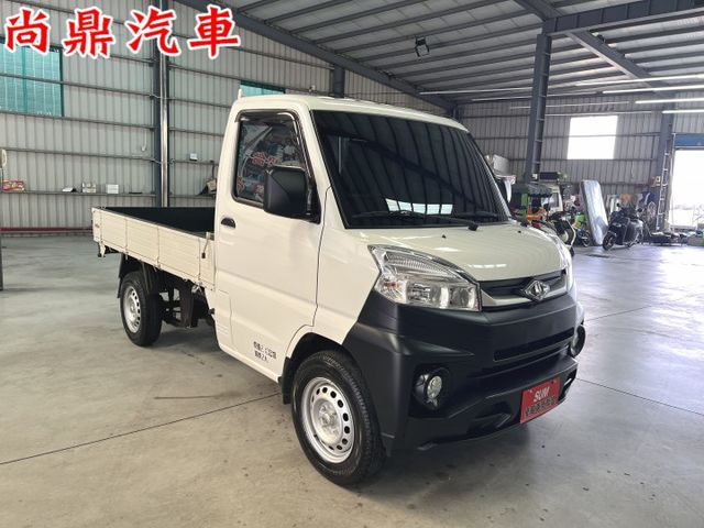 自排 A210加長款 里程僅跑1.6萬 有盲點、定速、藍芽、行車紀錄器 賺錢小貨車 可參考車貸 歡迎賞車  第6張相片