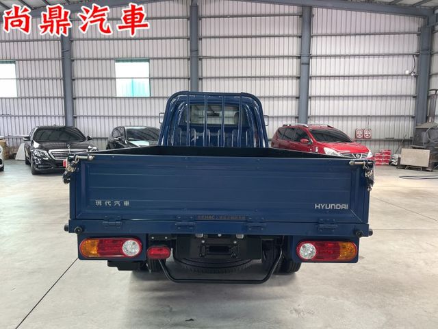 自排 全車原鈑件 實車實價 無事故 無泡水 倒車影像 可參考分期貸款 歡迎預約賞車  第3張相片