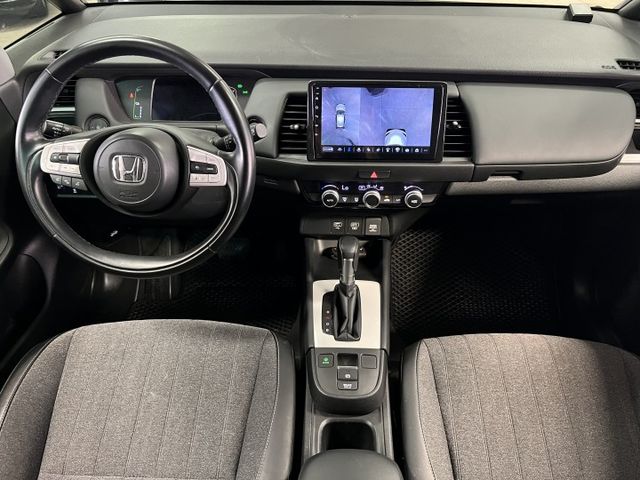 e:HEV 油電款 2023型 里程僅跑5.9萬 360環景 ACC跟車 車道偏離 盲點 數位儀表  無線CARPLAY  第12張相片