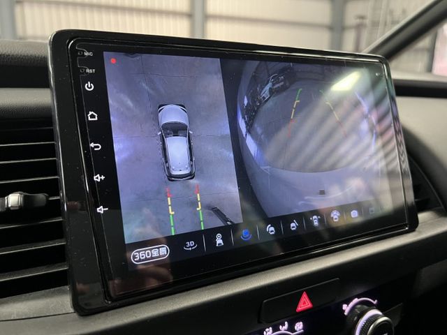 e:HEV 油電款 2023型 里程僅跑5.9萬 360環景 ACC跟車 車道偏離 盲點 數位儀表  無線CARPLAY  第15張相片