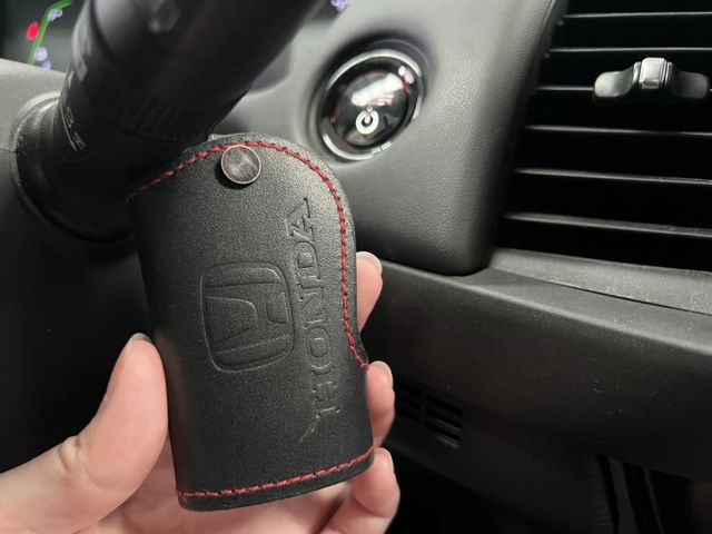 e:HEV 油電款 2023型 里程僅跑5.9萬 360環景 ACC跟車 車道偏離 盲點 數位儀表  無線CARPLAY  第18張相片