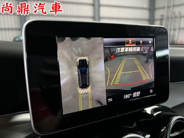 GLC250總代理 4WD 4MATIC 運動版 原鈑件 里程僅跑6萬 全景天窗 免鑰匙 定速 360環景 導航 盲點  第15張相片