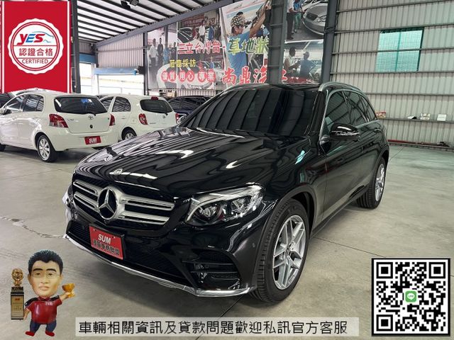 GLC250總代理 4WD 4MATIC 運動版 原鈑件 里程僅跑6萬 全景天窗 免鑰匙 定速 360環景 導航 盲點  第1張相片