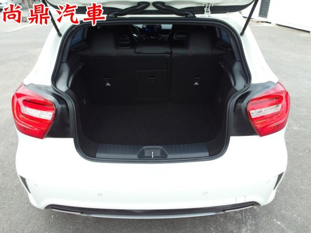 AMG A45 4WD 360HP 雙電動記憶座椅 全景天窗 衛星導航 10安 AMG紅色卡鉗 可配合貸款 歡迎賞車  第5張相片