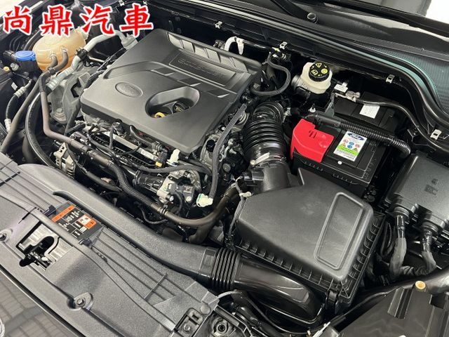 Active任性版 里程僅跑4.7萬 全車原鈑件 加裝車室氣氛燈 360環景 盲點 B&O音響 CarPlay 電動座椅  第7張相片