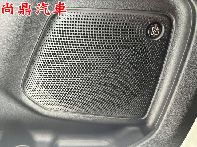 旗艦X版 360環景 全景天窗 電尾門 免鑰匙 盲點 電動座椅 導航 CARPLAY 可全額貸款 實車實價  第10張相片