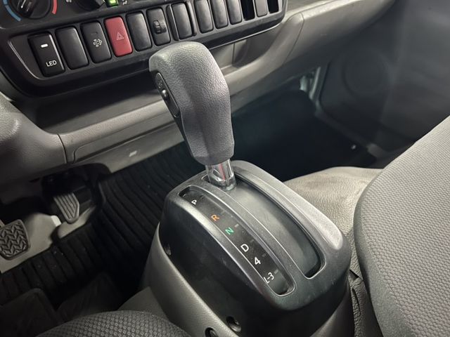 HINO 300 自排 自排 自排 里程僅跑3萬 雙芯升降尾門 全車行車紀錄器 免頭款 可全額貸款  第6張相片
