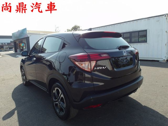 S版 全車原鈑件 實車實價 車內氣氛超棒 免鑰匙 定速 藍芽 換檔撥片 倒車雷達 倒車影像 前後行車紀錄器 歡迎來店賞車  第2張相片