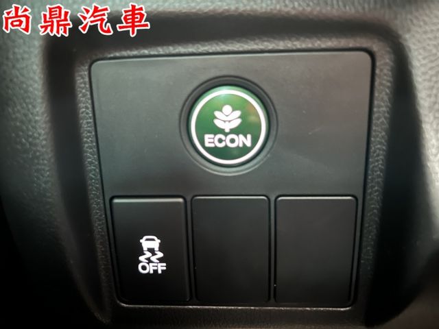 S版 免鑰匙 定速 換檔撥片 倒車影像 LED頭燈 恆溫空調 藍芽 駕駛模式 行車紀錄器  第10張相片