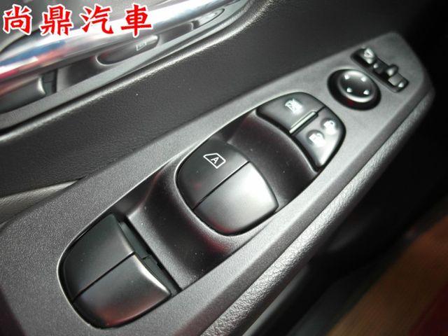 旗艦款 全車原鈑件 免鑰匙 ACC跟車 車道偏離警示 環景顯影 盲點偵測 CARPLAY  前方主動煞停輔助  第12張相片
