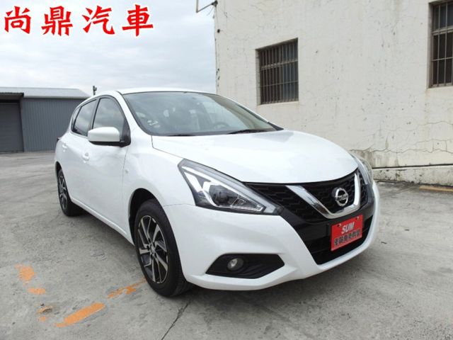旗艦版 里程僅跑3.5萬 全車原鈑件 CarPlay 盲點 免KEY 倒車影像 定速 前後行車紀錄器 歡迎賞車  第6張相片