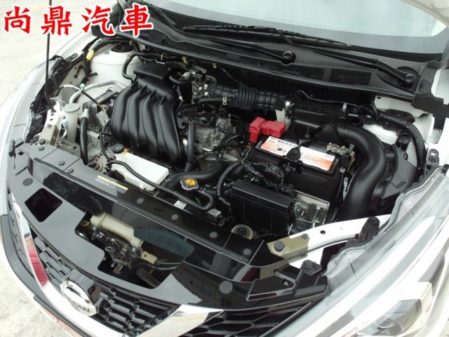 旗艦版 里程僅跑3.5萬 全車原鈑件 CarPlay 盲點 免KEY 倒車影像 定速 前後行車紀錄器 歡迎賞車  第9張相片