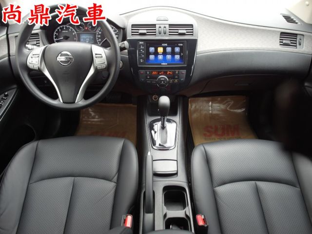 旗艦版 里程僅跑3.5萬 全車原鈑件 CarPlay 盲點 免KEY 倒車影像 定速 前後行車紀錄器 歡迎賞車  第14張相片