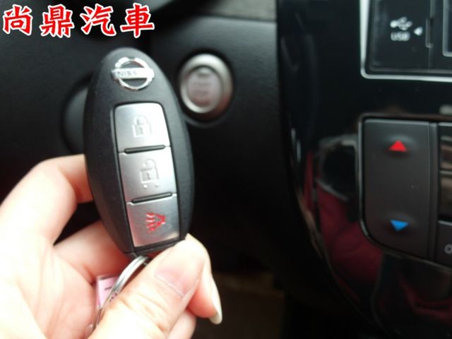 旗艦版 里程僅跑3.5萬 全車原鈑件 CarPlay 盲點 免KEY 倒車影像 定速 前後行車紀錄器 歡迎賞車  第16張相片