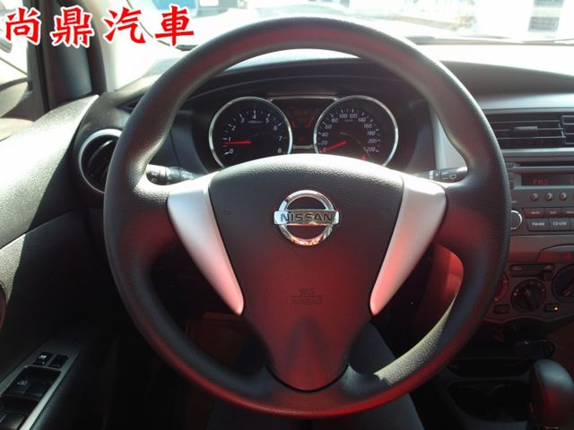 YES認證車 全車原鈑件 里程保證 無待修 實車實價 ABS 安全氣囊 倒車雷達 倒車影像 胎壓偵測 電動後視鏡  第16張相片