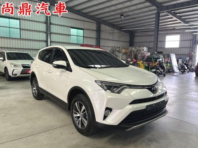 尊爵款 全車原鈑件 ACC跟車 車道偏離 免鑰匙 盲點 360環景 電動座椅 雙恆溫 歡迎來店賞車  第6張相片