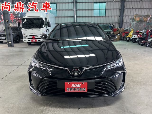 里程僅跑4萬 全車原鈑件 ACC跟車 車道偏離 倒車影像 藍芽 導航 車室氣氛優  第6張相片