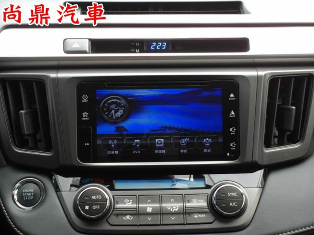 2.5L 里程僅跑8萬 天窗 定速 免KEY 電動座椅 數位電視 導航 倒車顯影 前後車距 可全額貸款 歡迎來賞車  第15張相片