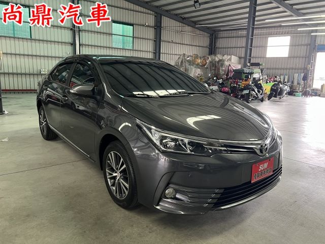 2017型 全車原鈑件 豪華款 六安 已加裝安卓機 免鑰匙 定速 倒車影像 恆溫 前後行車紀錄 可全額貸款  第5張相片