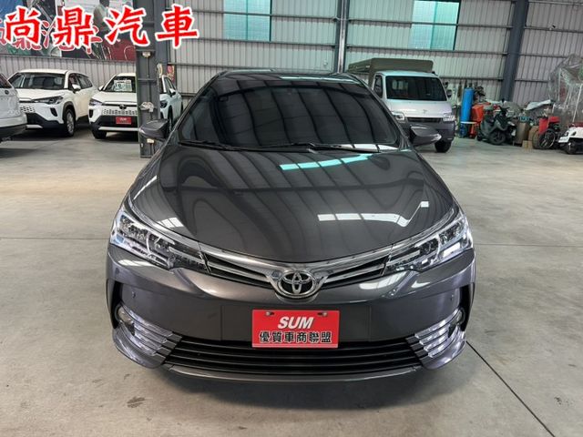2017型 全車原鈑件 豪華款 六安 已加裝安卓機 免鑰匙 定速 倒車影像 恆溫 前後行車紀錄 可全額貸款  第6張相片