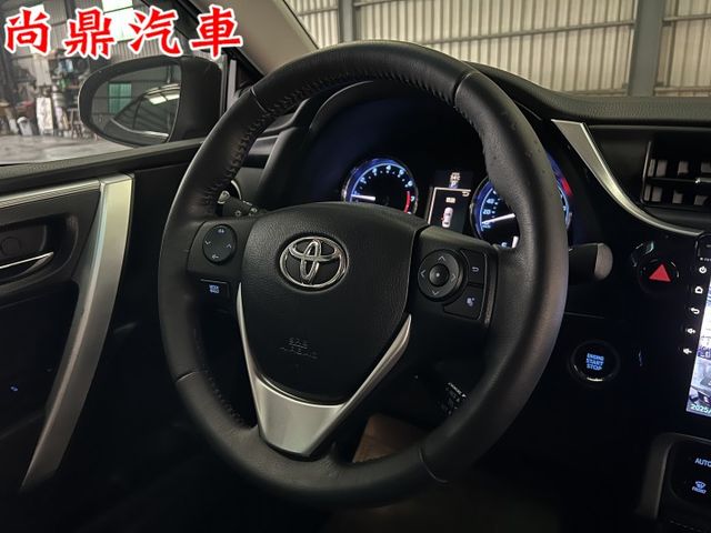 2017型 全車原鈑件 豪華款 六安 已加裝安卓機 免鑰匙 定速 倒車影像 恆溫 前後行車紀錄 可全額貸款  第12張相片