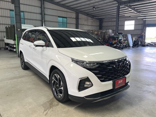 GLT-B VIP版 里程僅跑3.5萬 原鈑件 電尾門 雙側電動滑門 車室氣氛燈 360環景 手機無線充 電動座椅 天窗  第7張相片