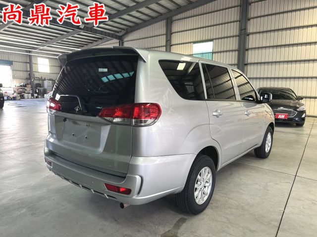 低里程 實跑里程僅7萬公里 已通過認證 定速 安卓機 倒車影像 藍芽 導航 客貨兩用車 空間大 內裝漂亮 車況佳  第5張相片