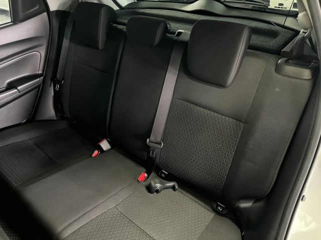 全車原鈑件 里程僅跑6.8萬 稅金超省 免鑰匙 定速 安卓機 倒車影像 藍芽 換檔撥片 恆溫  第10張相片