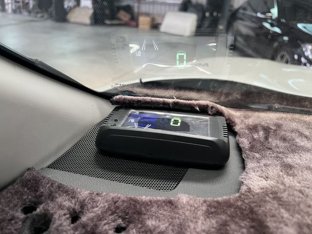 一手車 旗艦款 全車原鈑件 里程跑7萬 電尾門 360環景 ACC跟車 車道偏離 盲點 電動記憶椅  CARPLAY  第12張相片