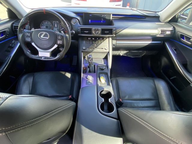 Lexus IS  第4張相片