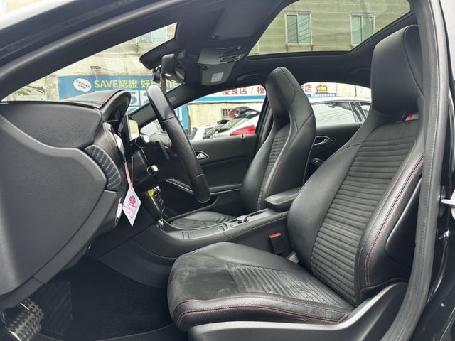 Mercedes-Benz/賓士 A-CLASS  第4張相片
