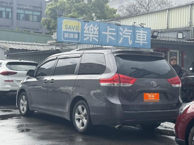 Toyota Sienna  第2張相片