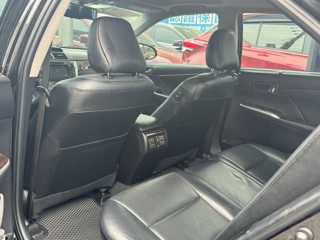 Toyota Camry  第7張相片