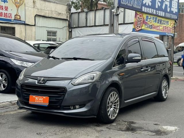 Luxgen M7  第1張相片