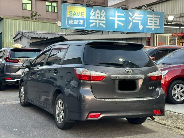 Toyota Wish  第2張相片