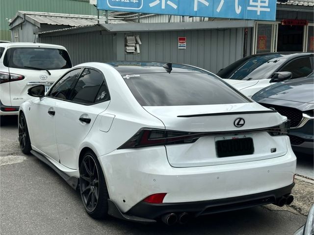 Lexus IS  第2張相片