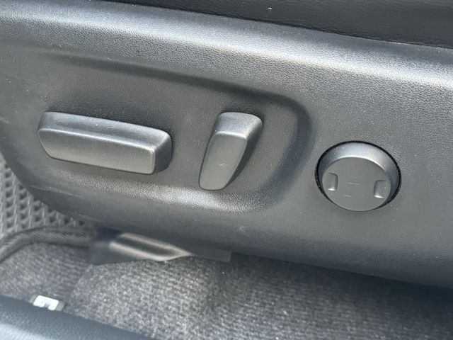 Toyota RAV4  第7張相片