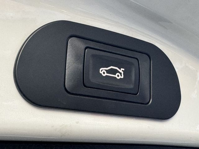 Toyota RAV4  第11張相片