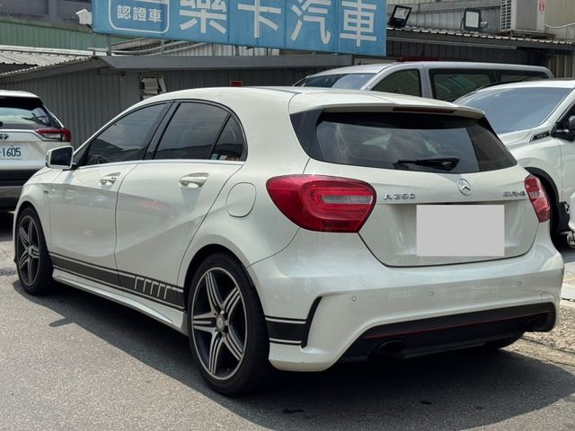 Mercedes-Benz/賓士 A-CLASS  第2張相片
