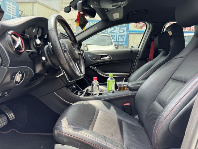 Mercedes-Benz/賓士 A-CLASS  第4張相片