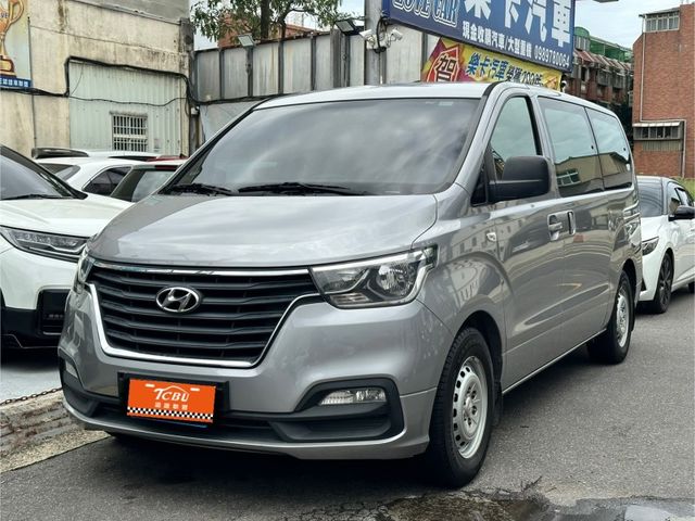 Hyundai Starex  第1張相片